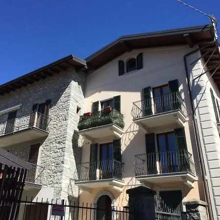 Feriehus Casa Segantini Caglio