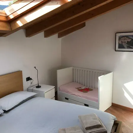 Feriehus Casa Segantini Caglio